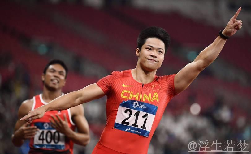 在东京奥运会，苏炳添创造了个人最佳成绩