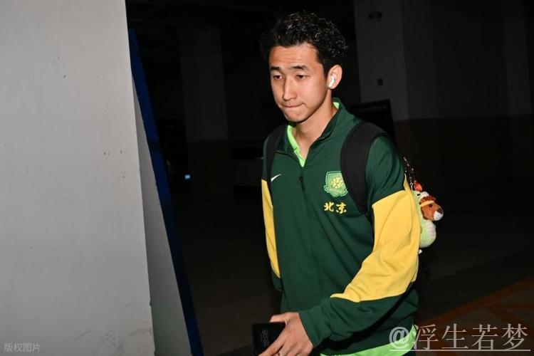 意外吗?国脚级王牌中场刚从国安离队,就将火速加盟深圳新鹏城! 意外吗?国脚级王牌中场刚从国安离队,就将火速加盟深圳新鹏城!